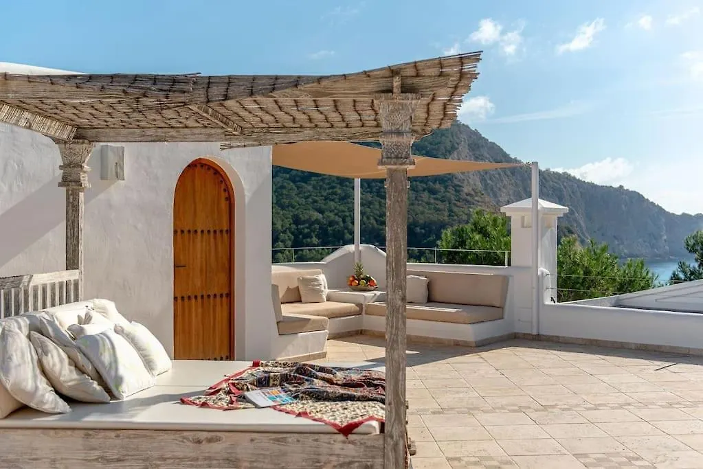 Beautiful Sea View Villa In Jondal San José