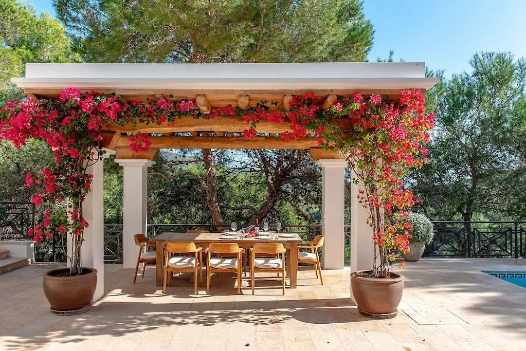 Beautiful Sea View Villa In Jondal San José 0*,  Hiszpania